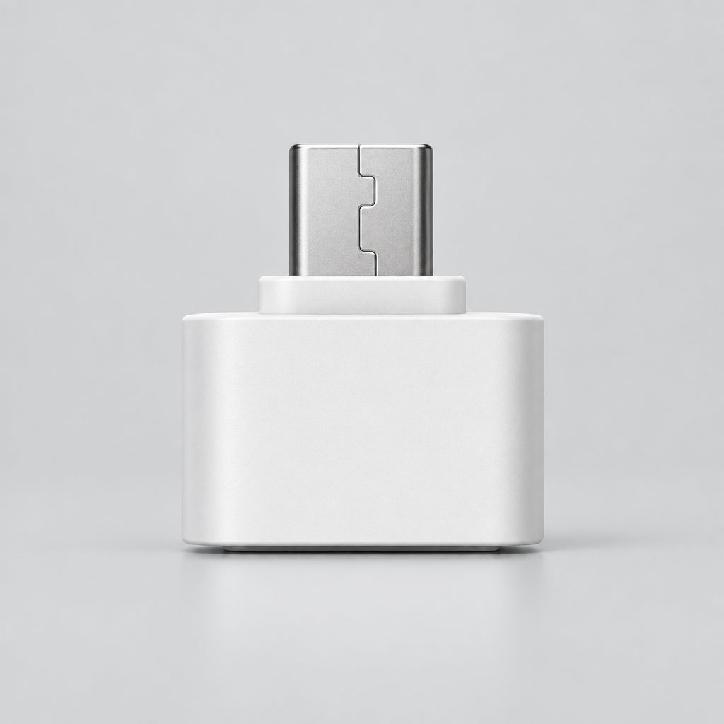 The image shows a silver USB flash drive with a dual connector, compatible with Type-C and PC/Mac. It highlights the 360° steel ring hook for easy switching between devices.