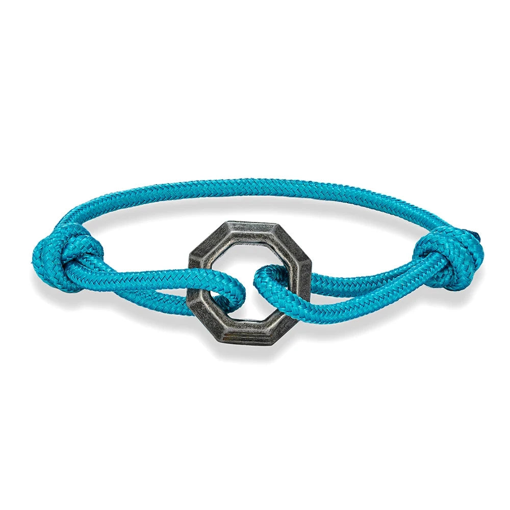 Eterna Loop symbolizes continuity and modern style. deideas