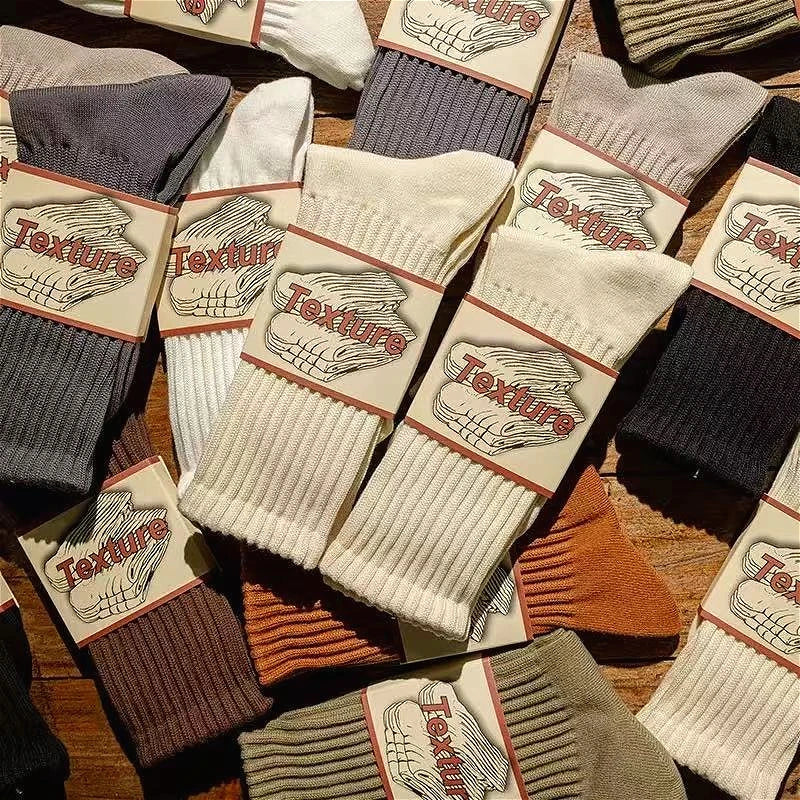 Retro Cushioned Crew Socks – Thick Cotton Blend