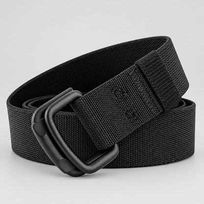 Black belt with a buckle on a white background, featuring the brand 'MaiKun'.