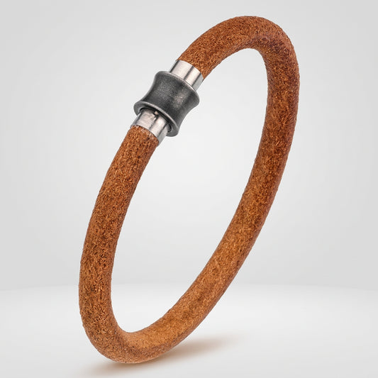 Refined Drive Minimalist Leather Bracelet for Him deideas