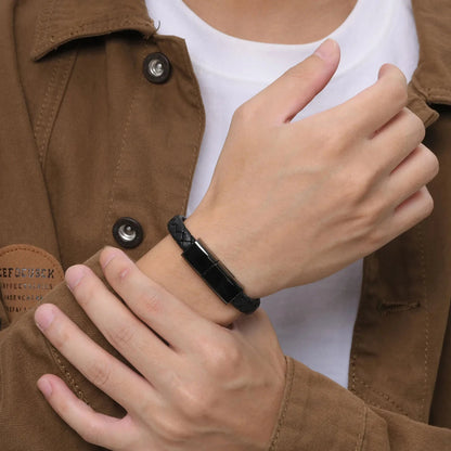 Urban Power Bracelet USB Class C Charging deideas