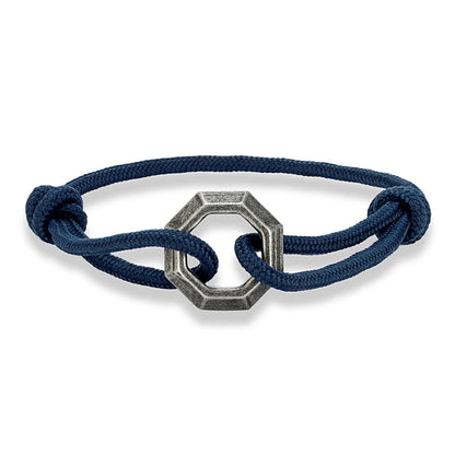 Eterna Loop symbolizes continuity and modern style. deideas