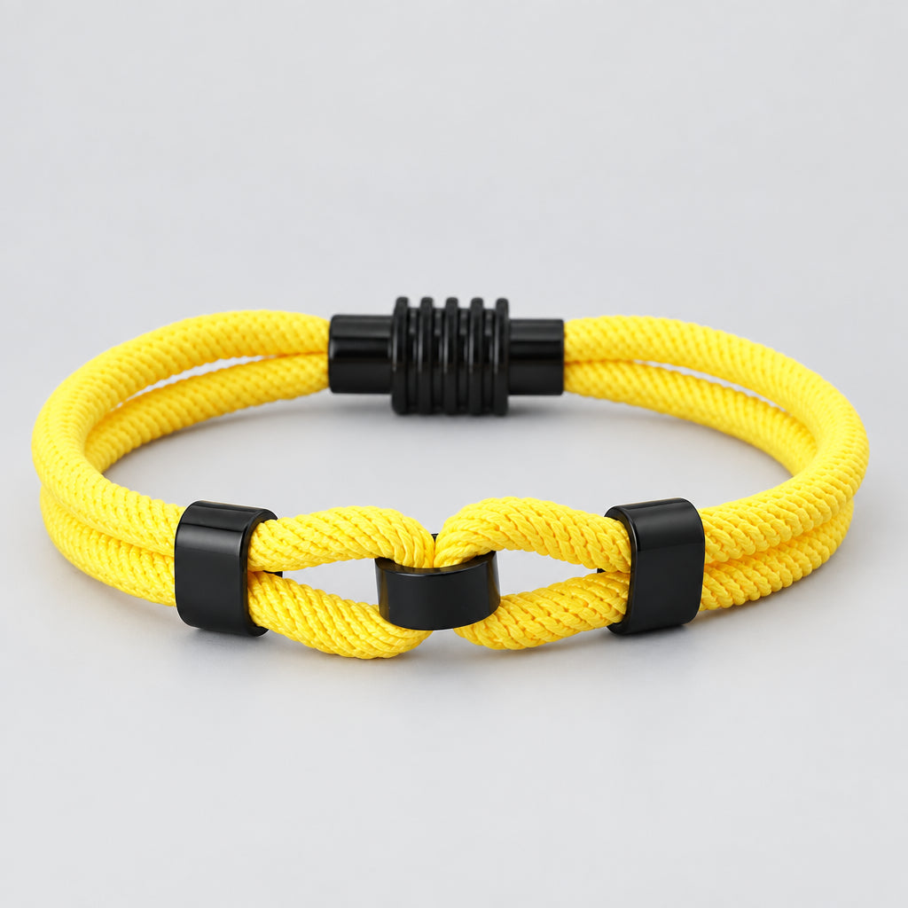 Titan Link Strong and resistant, like the unbreakable ties of the sea deideas