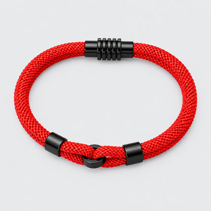 Titan Link Strong and resistant, like the unbreakable ties of the sea deideas